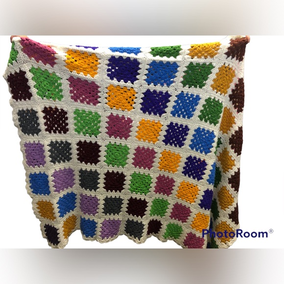 Beautiful Vintage Crochet Boho Afghan - Picture 3 of 3
